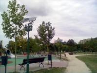 Imagine atasata: Parcul Izvor - iluminare fotovoltaica.jpg